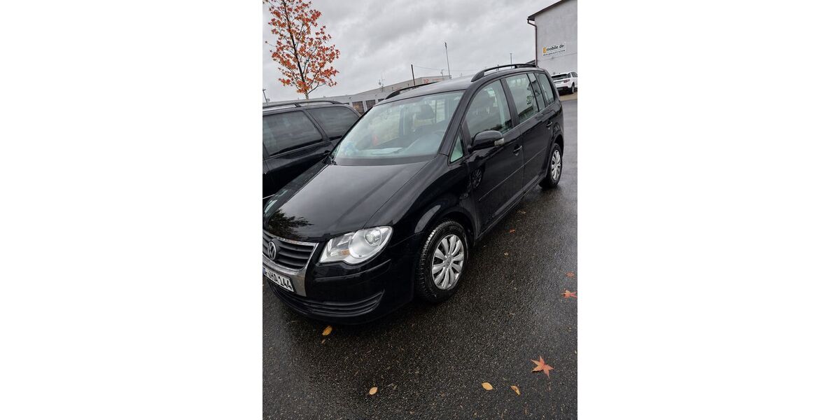 VW Touran 230.000 km 5.250 &euro; Rodgau 63110