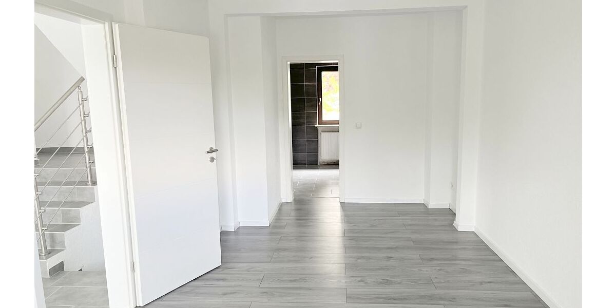 Attraktives Wohnhaus mit Einliegerwohnung für die große Familie - Einfamilienhaus Weiterstadt-Schneppenhausen Weiterstadt | Angebot:17480865