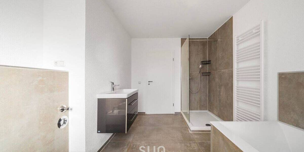 Einfamilienhaus Bad Homburg vor der Höhe Ober-Erlenbach - 9 Zimmer, 280 m&sup2;, 2.800&euro; | Angebot:26451892