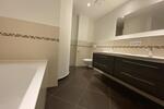 Dachgeschoßwohnung Frankfurt am Main Niederrad - 4 Zimmer, 133 m&sup2;, 2.100&euro; | Angebot:26505068