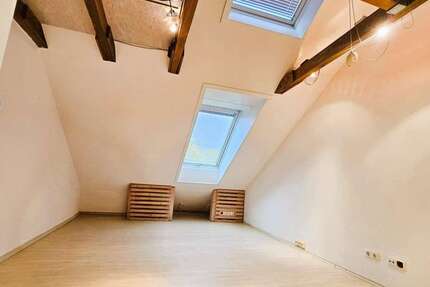 Wohnung zum Mieten in Aschaffenburg 1.100 € 107 m² 3.5 zimmer