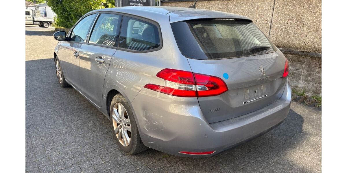 Peugeot 308 126.132 km 5.117 &euro; Frankfurt am Main 60389