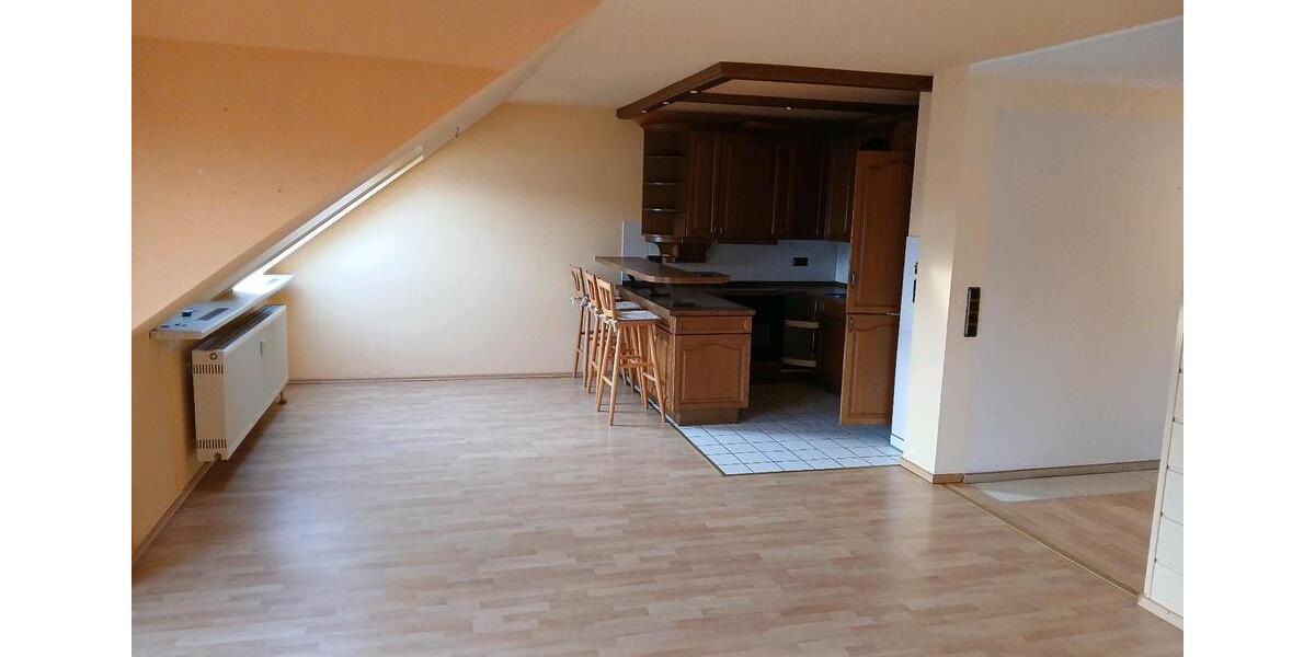 Dachgeschoßwohnung Hanau Groß-Steinheim - 3 Zimmer, 74 m&sup2;, 249.000&euro; | Angebot:24702772