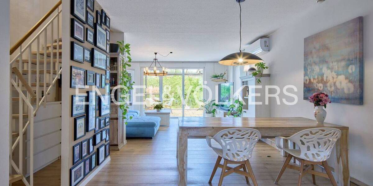 Reihenendhaus Rosbach vor der Höhe Nieder-Rosbach - 5 Zimmer, 155 m&sup2;, 620.000&euro; | Angebot:26886576