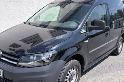 VW Caddy 154.000 km 6.199 &euro; Friedrichsdorf 61381