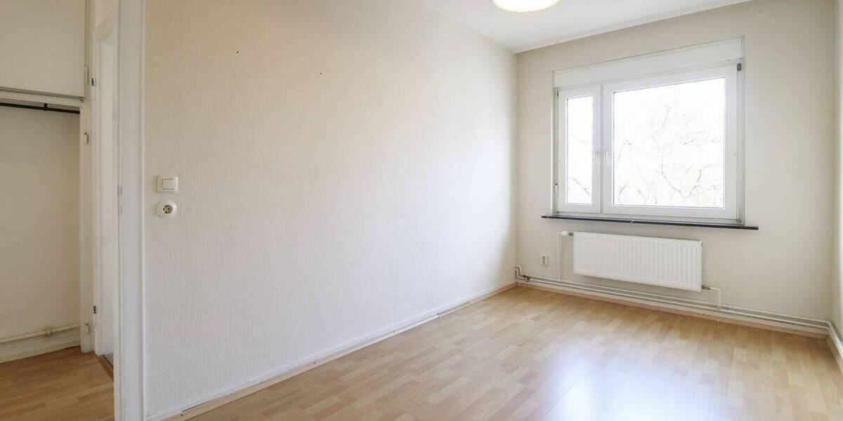 Etagenwohnung Frankfurt Bockenheim - 2 Zimmer, 43 m&sup2;, 295.000&euro; | Angebot:26275630