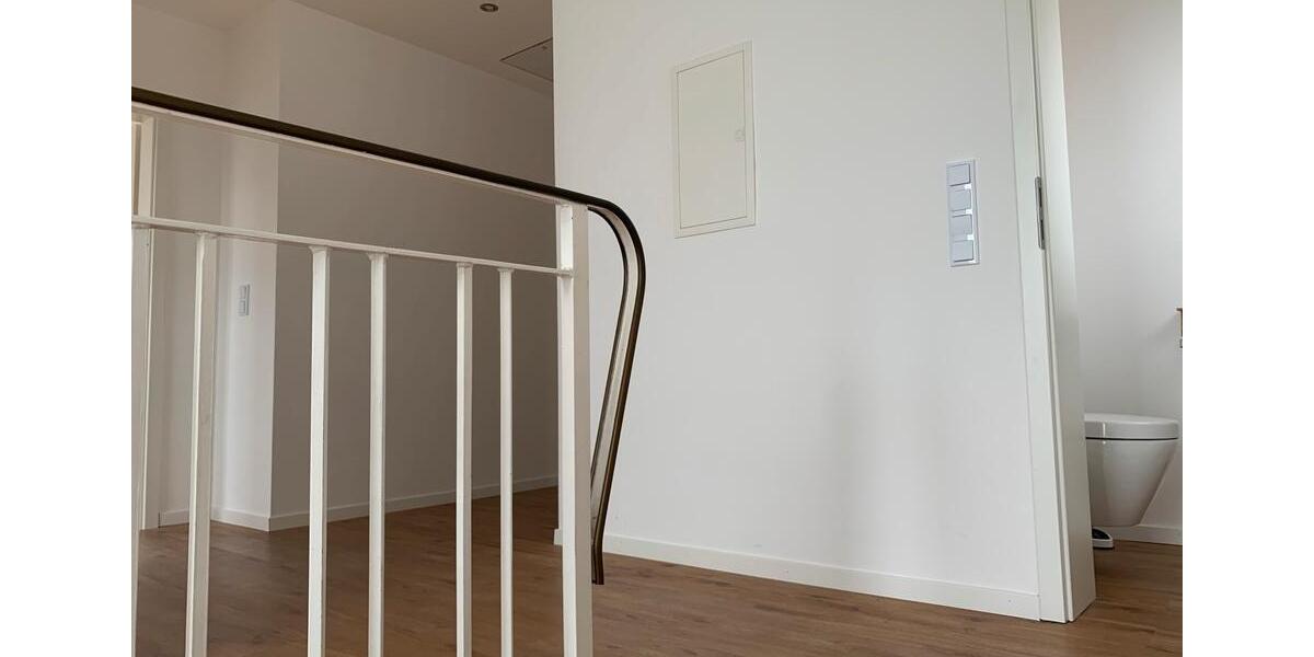 Schönes lichtdurchflutetes Einfamilienhaus zu vermieten 7 zimmer