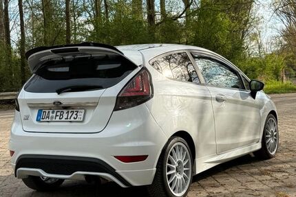 Ford Fiesta 91.900 km 7.800 &euro; Darmstadt 64291
