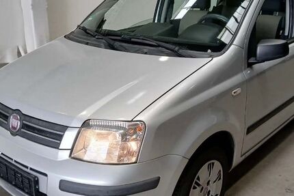 Fiat Panda 76.900 km 2.900 € Frankfurt/Main 65933