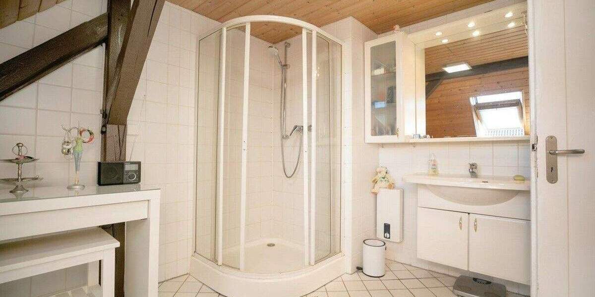 Mehrfamilienhaus, Wohnhaus Rödermark Urberach - 9 Zimmer, 163 m&sup2;, 499.000&euro; | Angebot:25688998