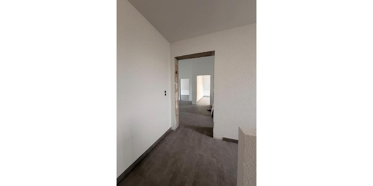 Dachgeschoßwohnung Erlensee - 3 Zimmer, 88 m&sup2;, 1.300&euro; | Angebot:26150197