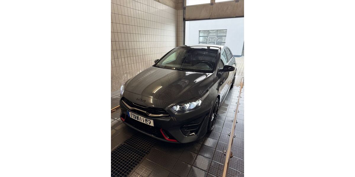 Kia ceed / Ceed 39.500 km 35.900 &euro; Frankfurt am Main 60435
