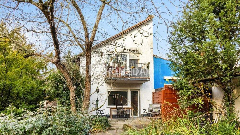 Mehrfamilienhaus, Wohnhaus Frankfurt Griesheim - 8 Zimmer, 175 m&sup2;, 399.000&euro; | Angebot:25677737