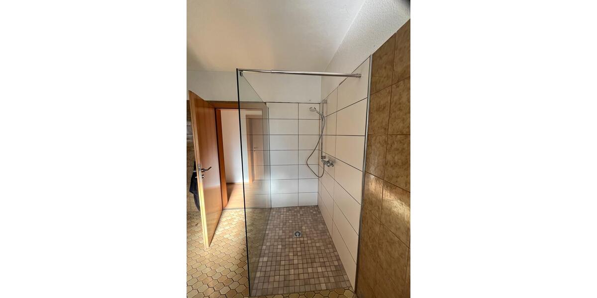 Bungalow Niddatal - 9 Zimmer, 292 m&sup2;, 649.000&euro; | Angebot:27242860