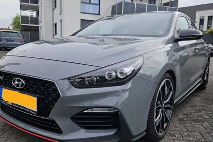 Hyundai i30 57.600 km 21.900 &euro; Rüsselsheim 65428