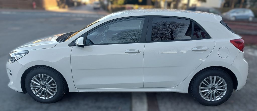 Kia Rio 57.185 km 11.800 &euro; Bad Homburg 61348