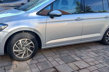 VW Touran 258.000 km 10.300 &euro; Hanau 63450