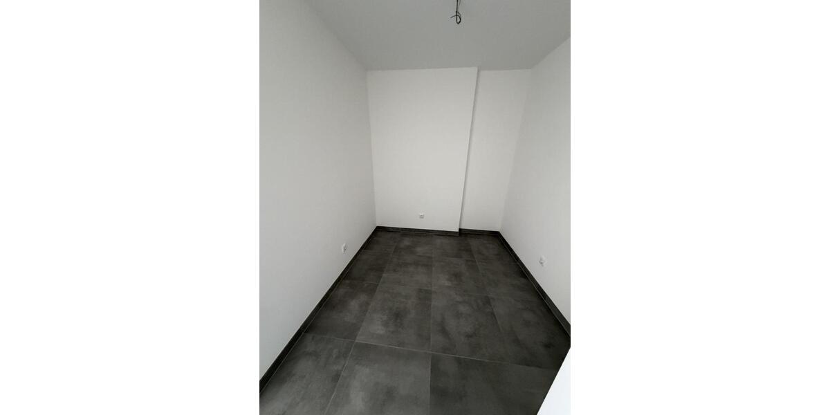 Reihenhaus Offenbach am Main Bieber - 7 Zimmer, 200 m&sup2;, 3.000&euro; | Angebot:24214804