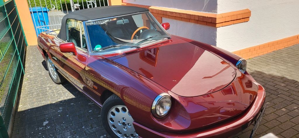 Alfa Romeo Spider 84.000 km 17.990 € Friedberg 61169