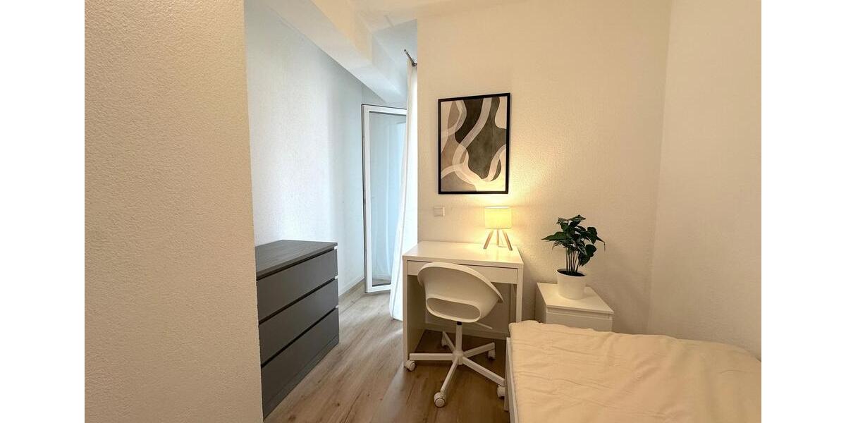 Etagenwohnung Frankfurt am Main Ostend - 1 Zimmer, 10 m&sup2;, 615&euro; | Angebot:26235176