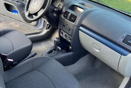 Renault Clio 65.000 km 3.250 &euro; Karben 61184