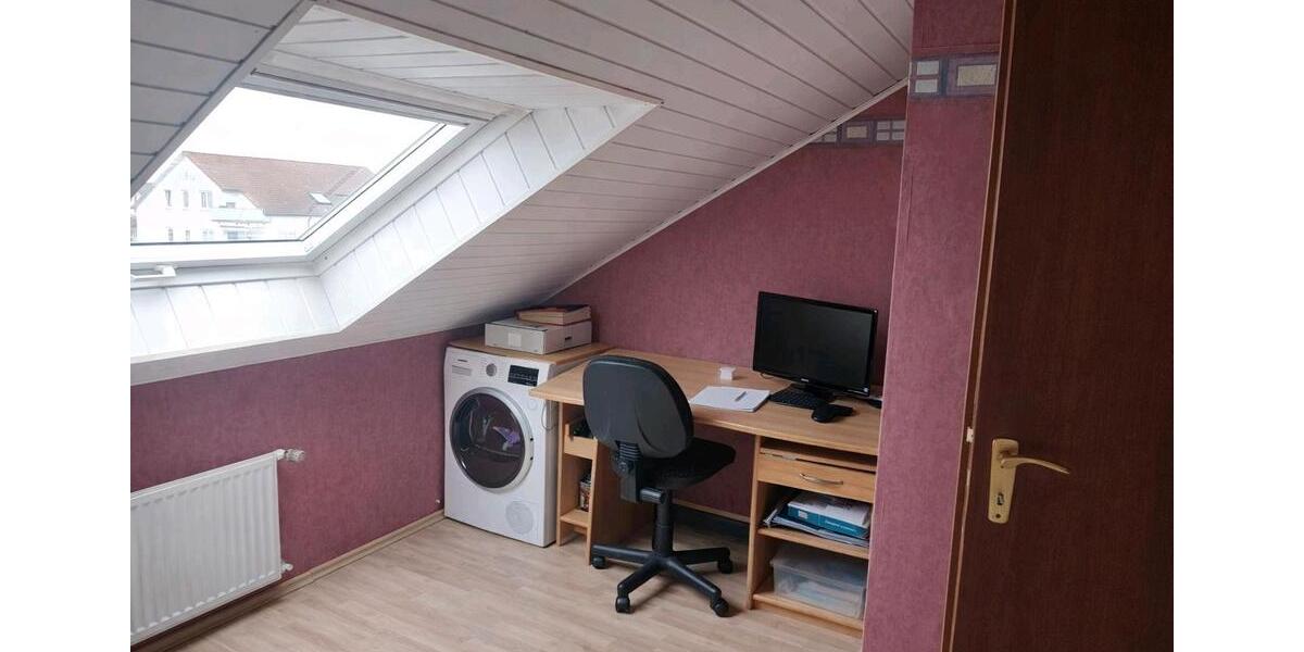 Dachgeschoßwohnung Babenhausen - 3 Zimmer, 73 m&sup2;, 219.000&euro; | Angebot:26133719