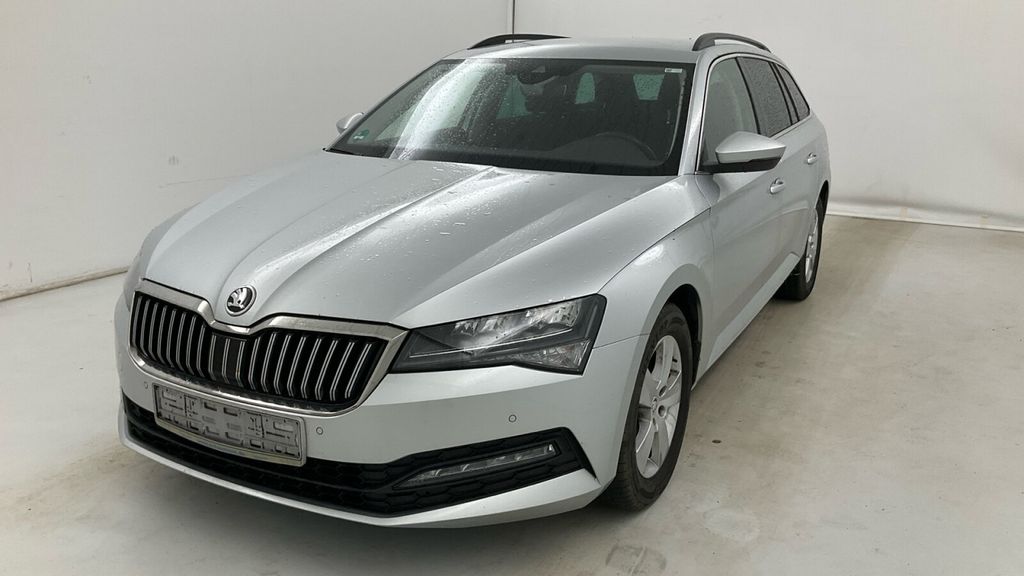 Skoda Superb 157.289 km 14.405 &euro; Eschborn 65760