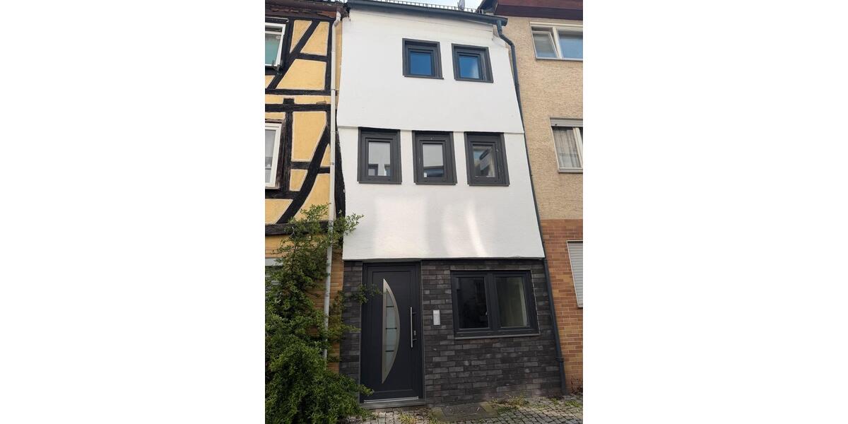 Dachgeschoßwohnung Friedberg (Hessen) - 1 Zimmer, 30 m&sup2;, 530&euro; | Angebot:26268505