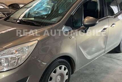Opel Meriva 146.000 km 4.500 € Frankfurt 65933