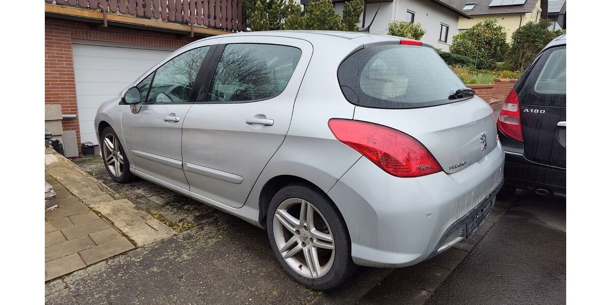 Peugeot 308 257.400 km 2.500 &euro; Florstadt 61197