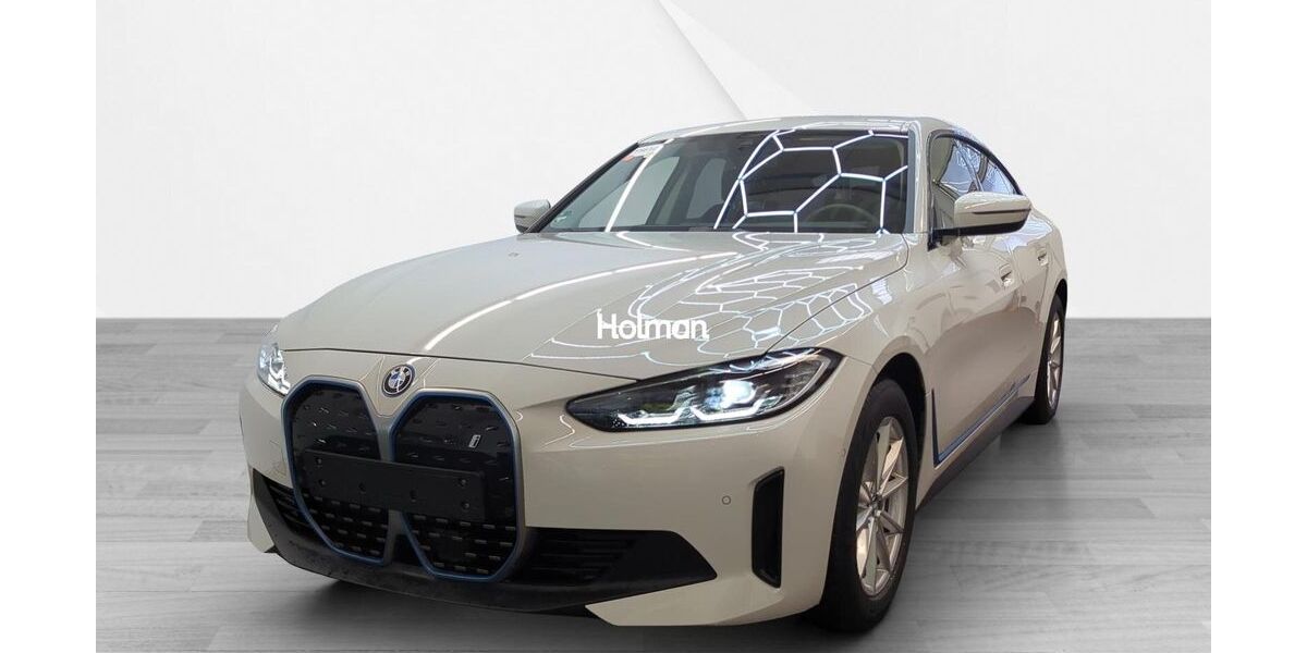 BMW i4 29.912 km 37.533 &euro; Eschborn 65760