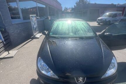 Peugeot 206 110.000 km 1.900 &euro; Frankfurt 65931