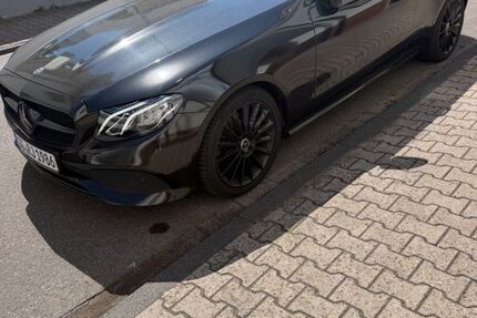 Mercedes-Benz E 220 117.854 km 28.000 &euro; Mörfelden-Walldorf 64546