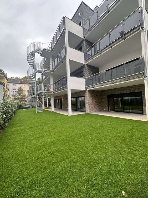 Wohnung zum Mieten in Frankfurt am Main 1.300 € 65 m²