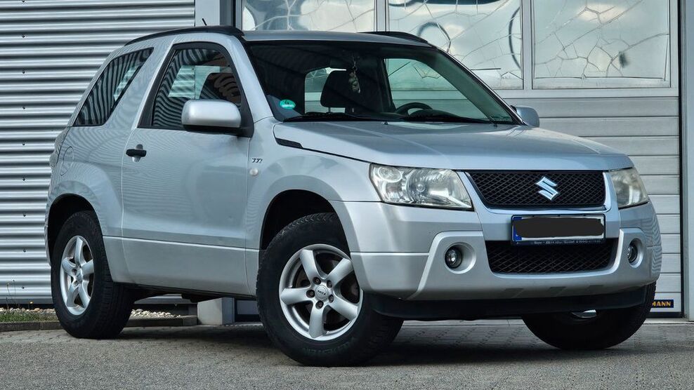 Suzuki Grand Vitara 130.000 km 6.000 € Friedrichsdorf (10 Min. nördlich von Frankfurt/M) 61381