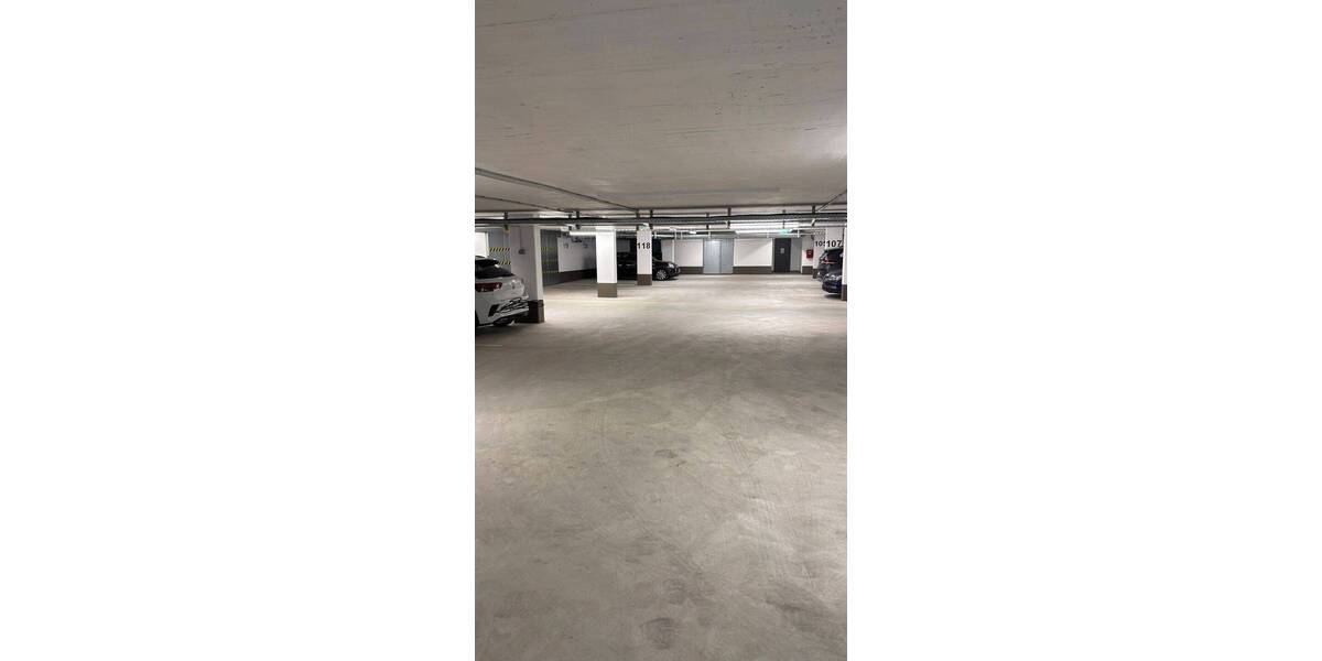 Etagenwohnung Frankfurt am Main Bockenheim - 3 Zimmer, 84 m&sup2;, 1.655&euro; | Angebot:26157447