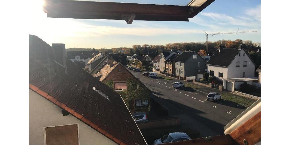 Dachgeschoßwohnung Frankfurt am Main Nord-Ost - 3 Zimmer, 76 m&sup2;, 820&euro; | Angebot:26626608