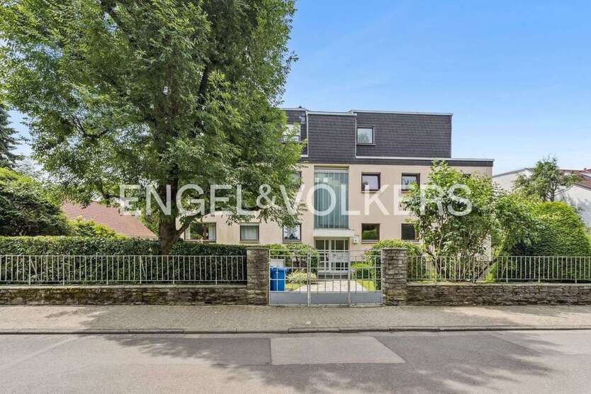 Wohnung zum Kaufen in Kronberg im Taunus 520.000 € 96 m²