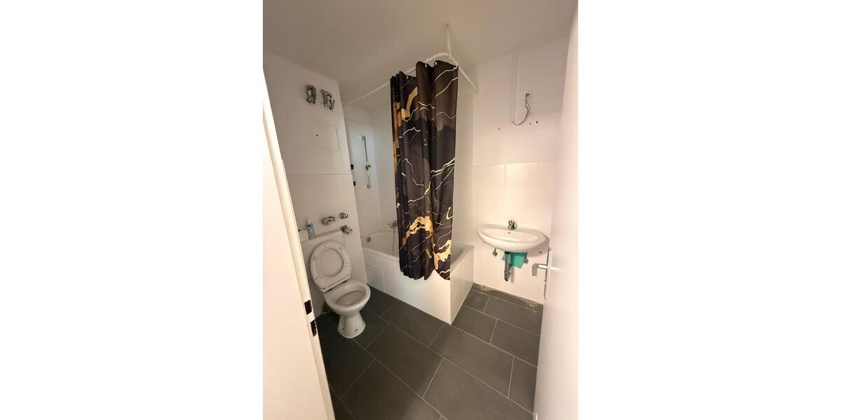 Etagenwohnung Darmstadt Darmstadt-Nord - 3 Zimmer, 81 m&sup2;, 1.300&euro; | Angebot:26268501