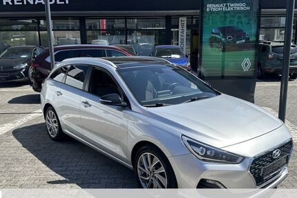Hyundai i30 121.500 km 13.970 &euro; Hanau 63452