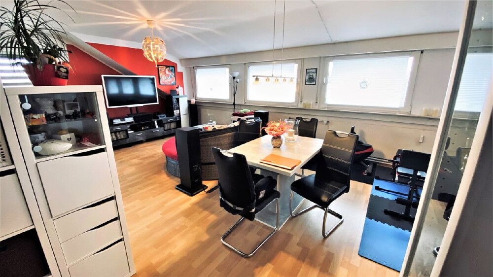 albero:) Kleine Wohneinheit - großzügiger Schnitt - Dachgeschoßwohnung Mainhausen Zellhausen | Angebot:26882469