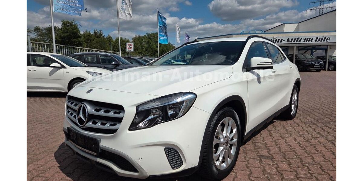 Mercedes-Benz GLA 180 36.000 km 18.590 &euro; Karlstein 63791