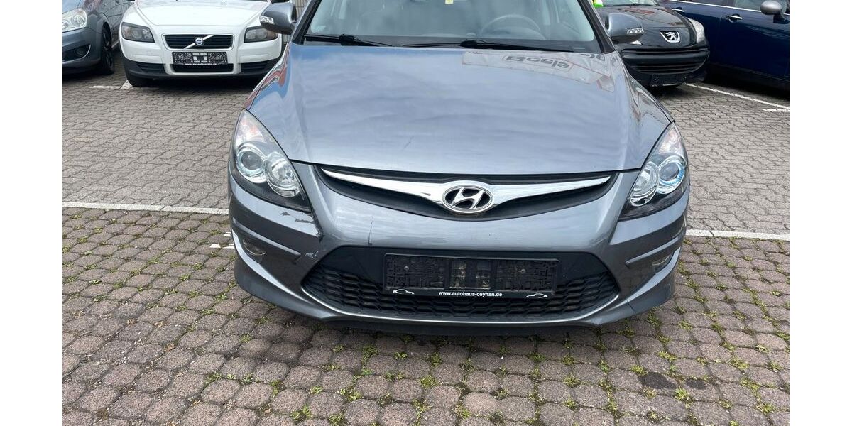 Hyundai i30 197.750 km 2.750 &euro; Hanau 63450