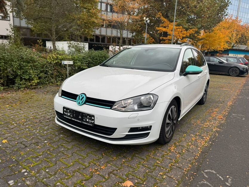 VW Golf 99.989 km 8.900 € Steinbach 61449