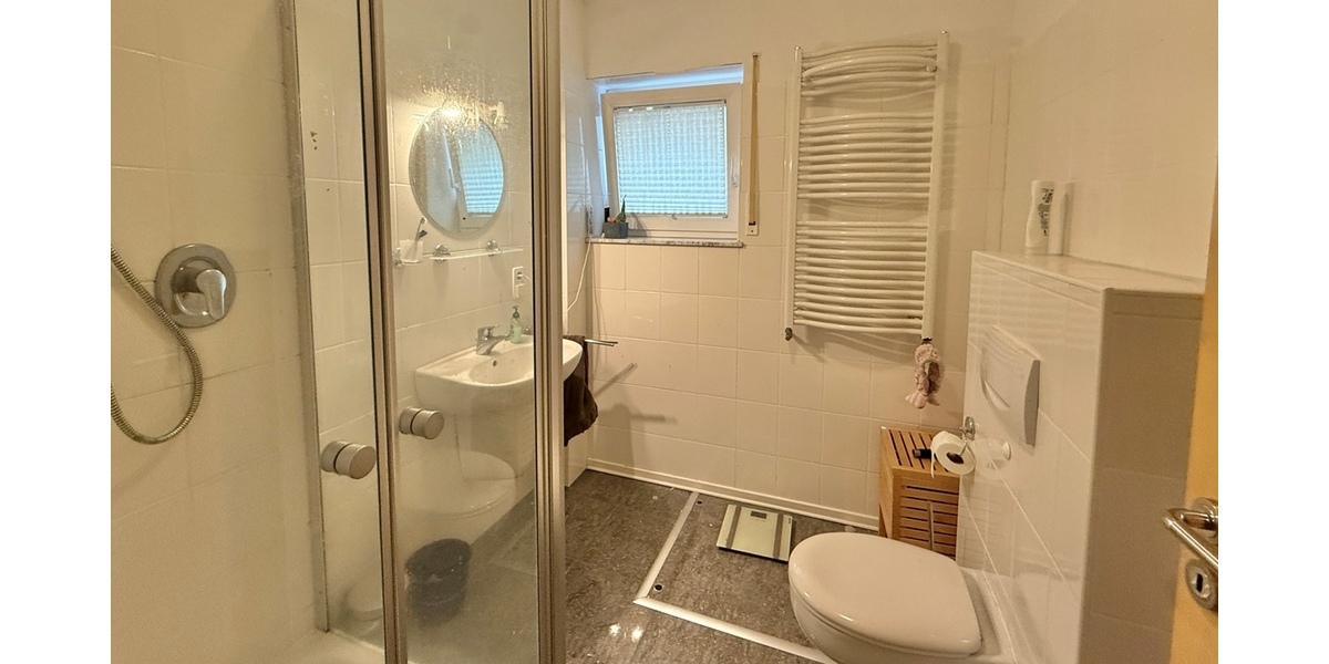 Neu-Isenburg-Buchenbusch: Toplage am Bebauungsrand! Mehrgenerationenhaus mit Traumgrundstück! - Zweifamilienhaus Neu-Isenburg Isenburg | Angebot:25264725