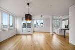 ***Luxuriöse 3-Zimmer-Wohnung in bester Höhe - mit SPEKTAKULÄREM Ausblick**