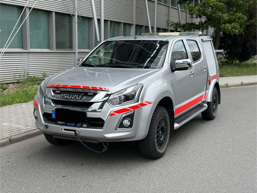 D-Max