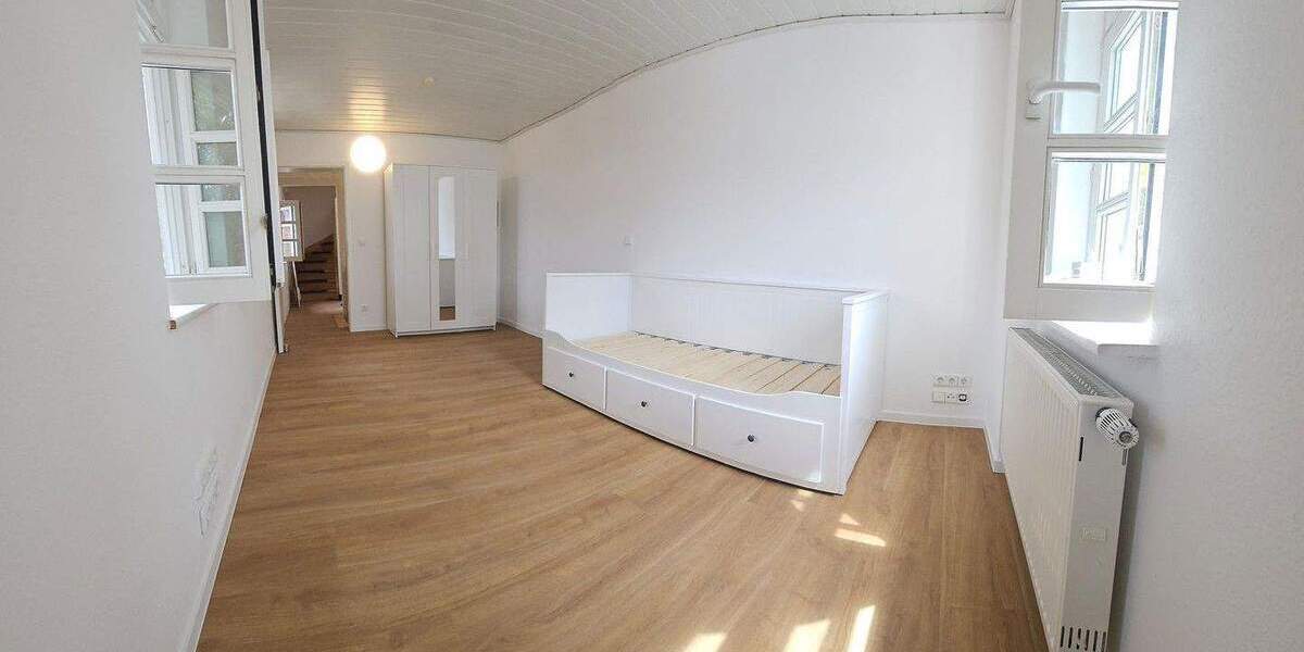 Mehrfamilienhaus, Wohnhaus Langen - 1 Zimmer, 250 m&sup2;, 550&euro; | Angebot:25659080