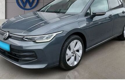 VW Golf 3.000 km 32.380 &euro; Hanau 63452