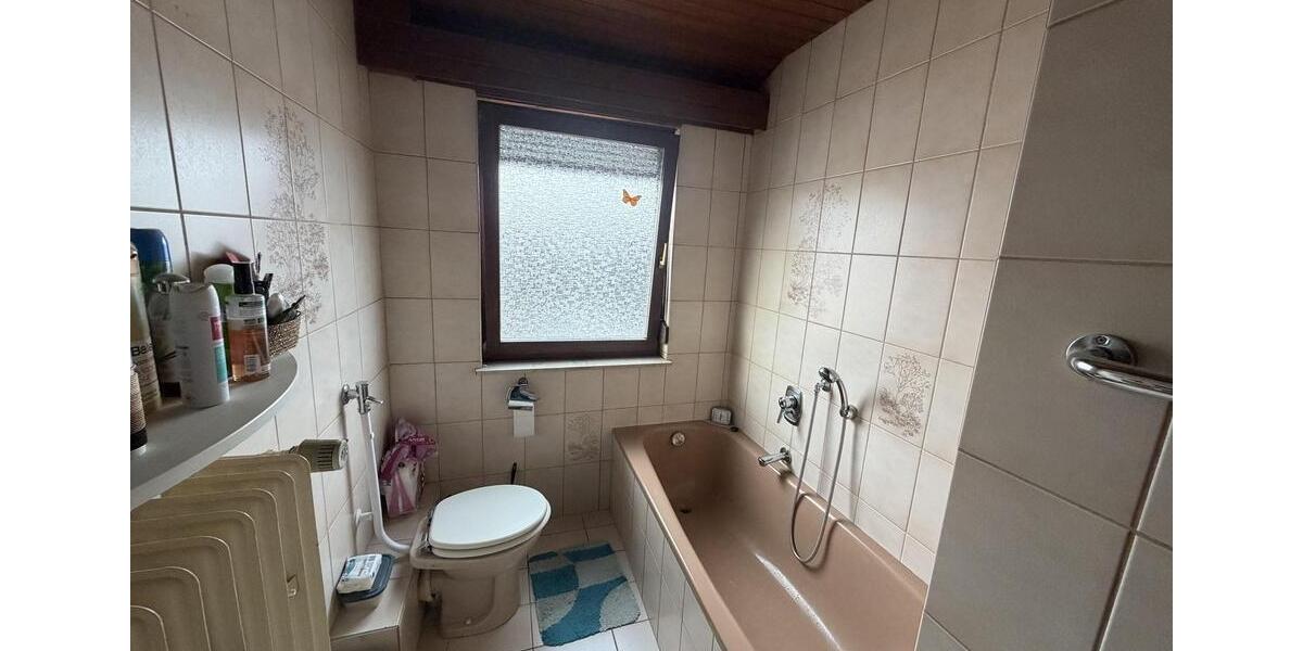 3 Zimmer Wohnung mit Schönem Balkon in Hanau Klein-Auheim 3 zimmer